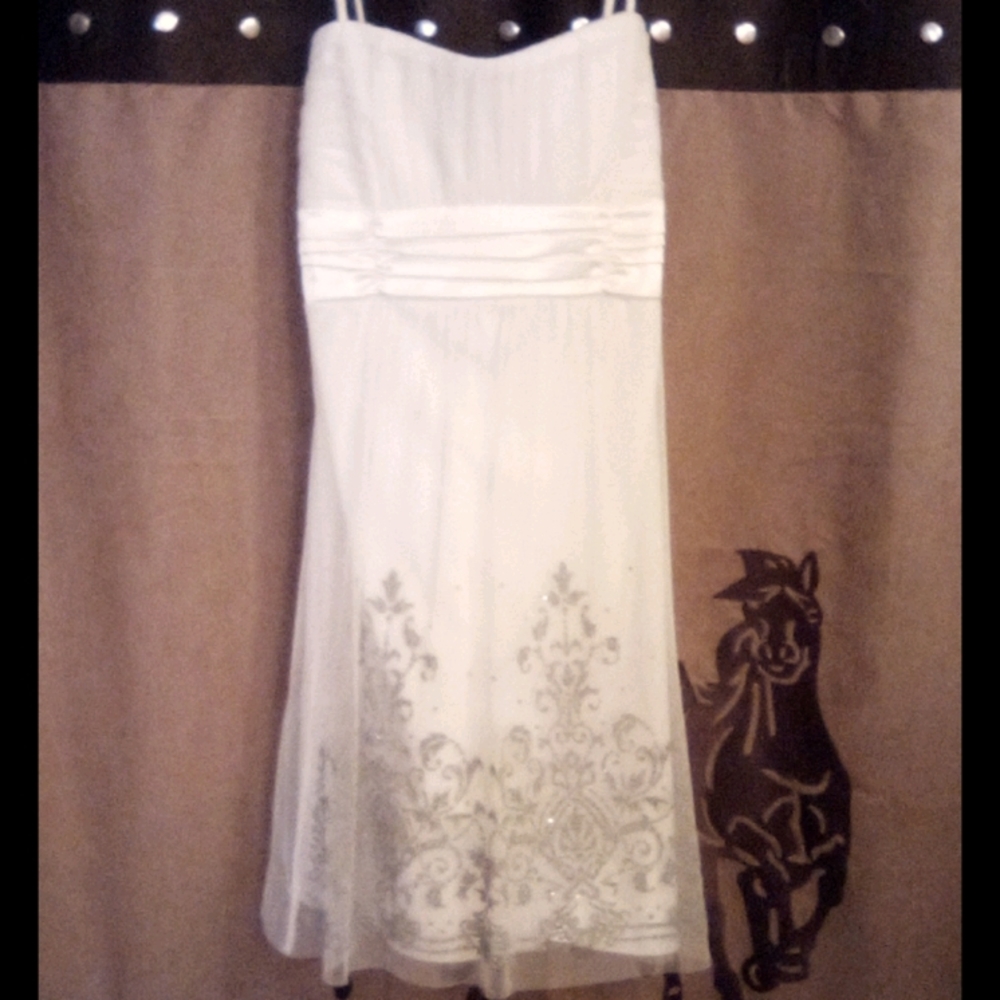Women's dress
